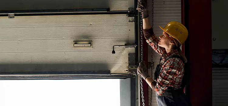 Addressing Common Garage Door Stoppage Issues in Tullahoma, TN